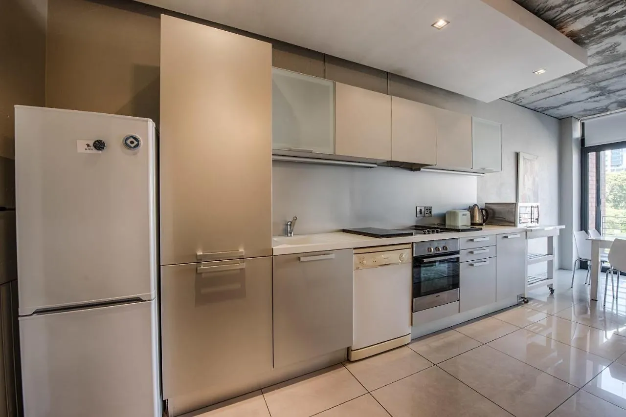 Apartment Table Mountain View, 4 Sleeper Central Cape Town